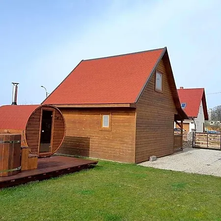 Letniskowy Orzechowa 山林小屋
